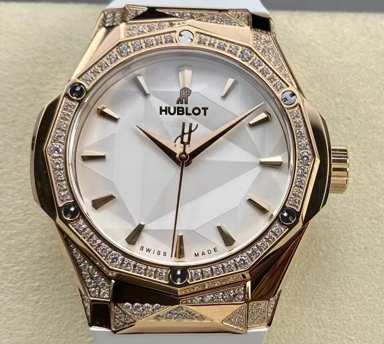 HB Factory Hublot Classic Fusion 550.OS.2200.RW.1804.ORL20 1:1 Best Edition Replica Watch